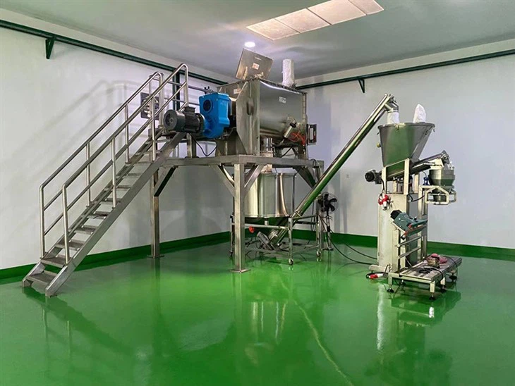 Actual photo of double helix powder filling machine